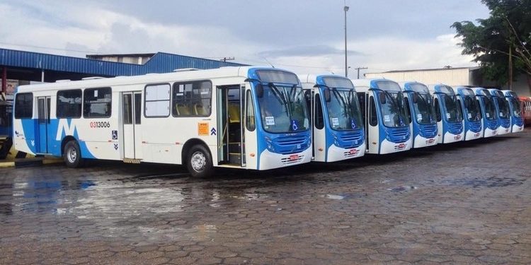 Manaus tem paralisação de transporte coletivo na manhã desta segunda
