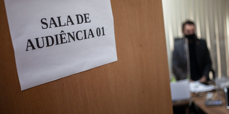 Homem que estrangulou mulher até a morte e jogou corpo na rua é condenado a 17 anos de prisão, em Manaus