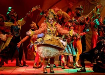 Em Manaus, espetáculo de Natal estreia no palco do Teatro Amazonas