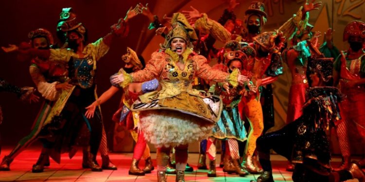 Em Manaus, espetáculo de Natal estreia no palco do Teatro Amazonas