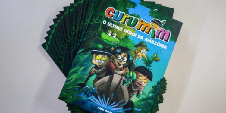 Livro que conta a origem e a criação do ‘Curumim’ é lançado em Manaus