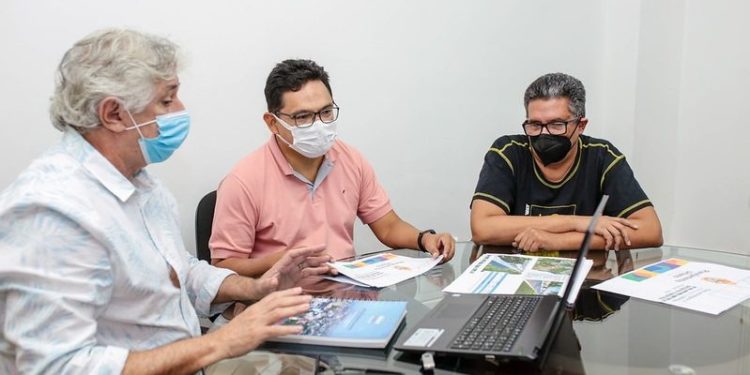 Prefeitura soma mais de 10 mil projetos analisados no Implurb em 19 meses