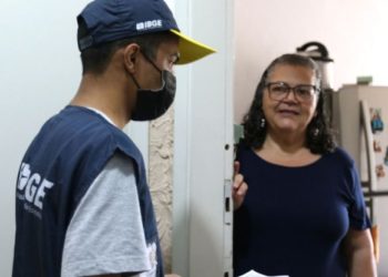 Recenseadores fazem as primeiras entrevistas para o Censo 2022