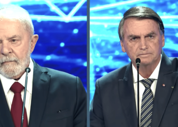 Confronto direto: Bolsonaro questiona corrupção na Petrobras durante governo de Lula e petista foge