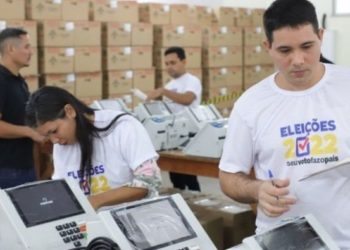 TREs intensificam o preparo das urnas eletrônicas para o 1º turno