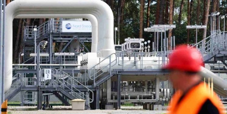 Crise energética na Europa: euro fica abaixo do dólar pela 1ª vez em 20 anos