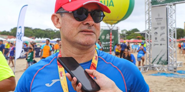 Prefeitura de Manaus finaliza o ‘Manaus Adventure 2022’ com competição aquática em águas abertas, na praia da Ponta Negra