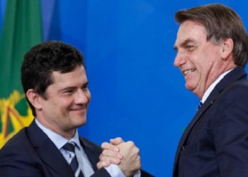Sérgio Moro liga para Bolsonaro e declara apoio ao presidente no 2º turno
