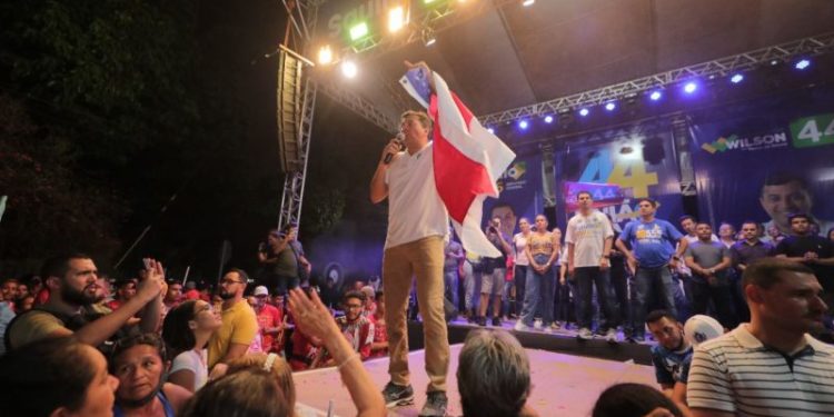 Pesquisa divulgada hoje confirma reeleição de Wilson com 58% dos votos válidos