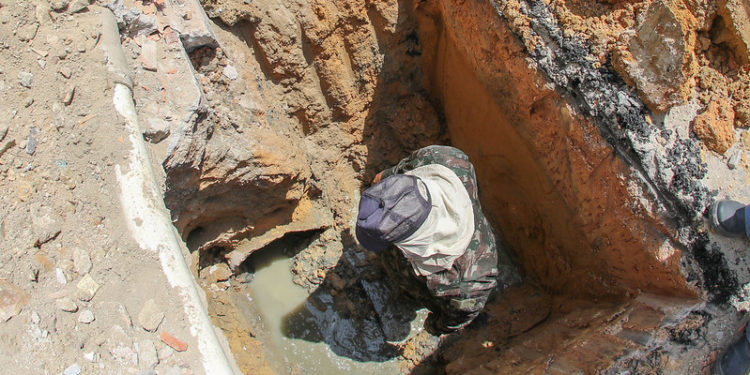 Prefeitura de Manaus realiza obra emergencial de recuperação de drenagem no bairro Educandos