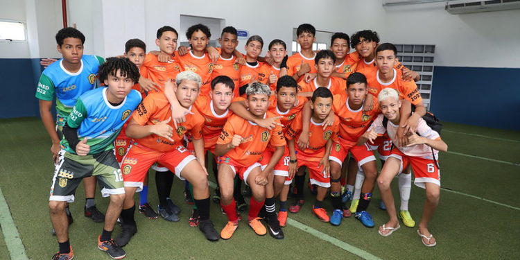 Prefeitura de Manaus realiza as finais da 7ª etapa da Copa Zico com as escolas municipais da DDZ Leste 1