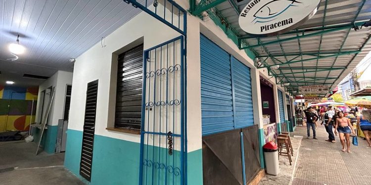 Prefeitura realiza visitas técnicas em obras de reformas de feiras e mercados de Manaus