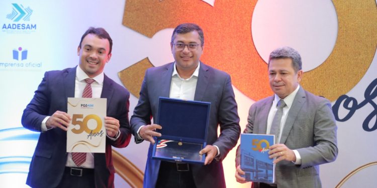 No cinquentenário da PGE-AM, governador Wilson Lima destaca desenvolvimento e modernização do órgão