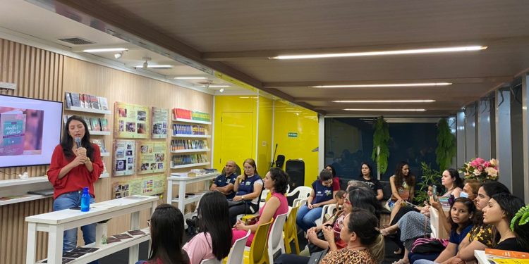 Carreta do ‘ExpoLivro´ chega a Manaus com o apoio da prefeitura