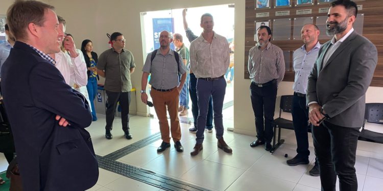 Comitiva do Governo da Alemanha conhece Sistema de Meio Ambiente do Amazonas