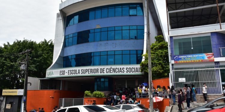 Curso de Ciências Econômicas da UEA produz boletim regional, urbano e ambiental de Manaus