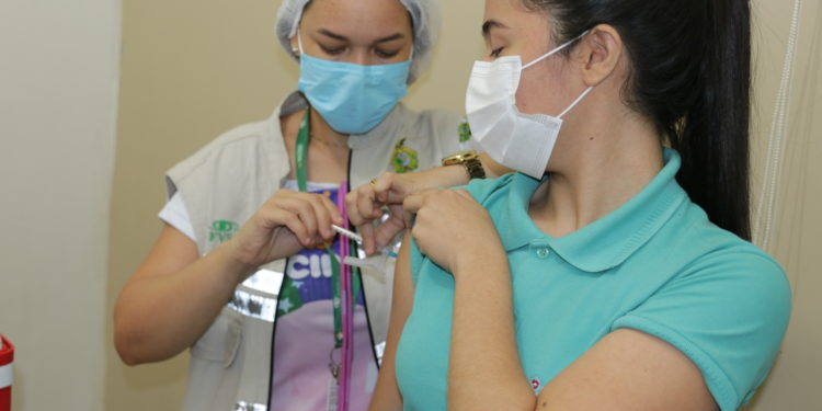 Saúde atualiza boletins da Covid-19, Monkeypox e vacinação no Amazonas nesta quarta-feira