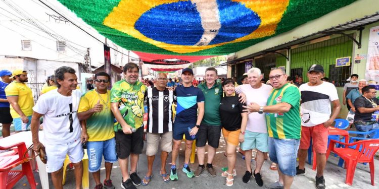 Com apoio da Prefeitura de Manaus, ruas decoradas terão a maior Copa de todos os tempos