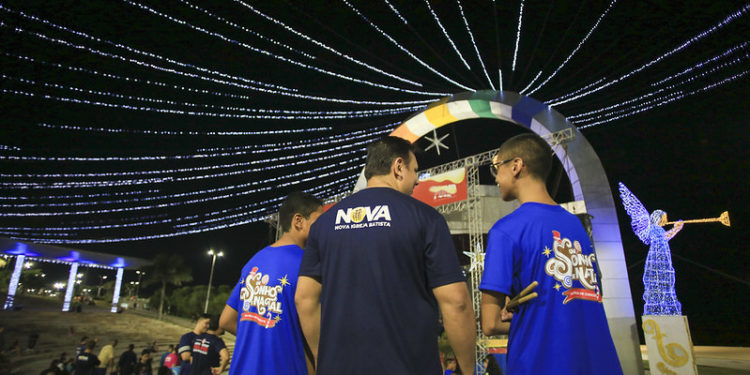 Prefeitura ajusta últimos detalhes de ‘Um Sonho de Natal na Fábrica de Chocolate’ na Ponta Negra