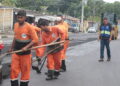 Prefeitura de Manaus trabalha na recuperação asfáltica do bairro Alvorada
