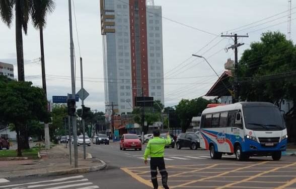 Prefeitura de Manaus mantém monitoramento permanente no trânsito da cidade