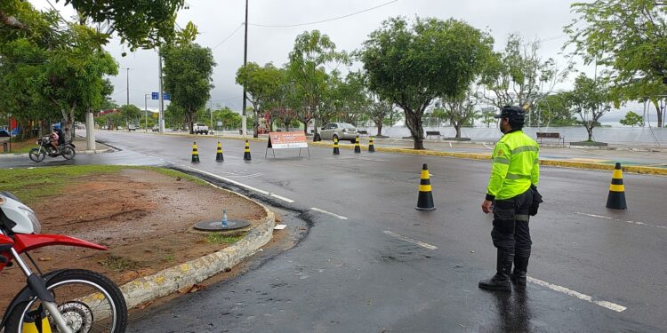 Prefeitura de Manaus reforça operações de trânsito para o Réveillon 2023