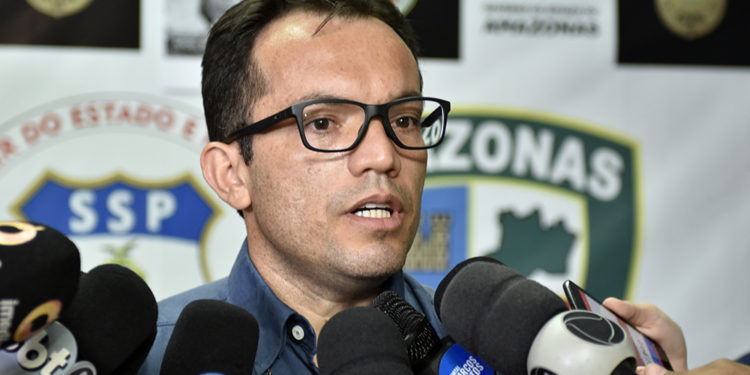 Em Iranduba, PC-AM cumpre mandados de prisão de três homens envolvidos em crimes distintos