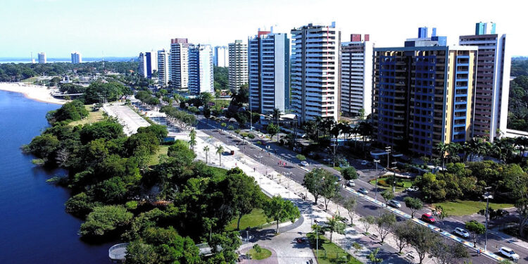 Prefeitura licencia cerca de 100 mil metros quadrados de área com alvarás de construção por mês