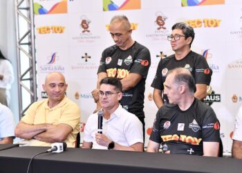 ‘Entramos na Superliga B para sermos campeões’, destaca prefeito David Almeida durante apresentação do novo elenco do Manaus Vôlei/TecToy