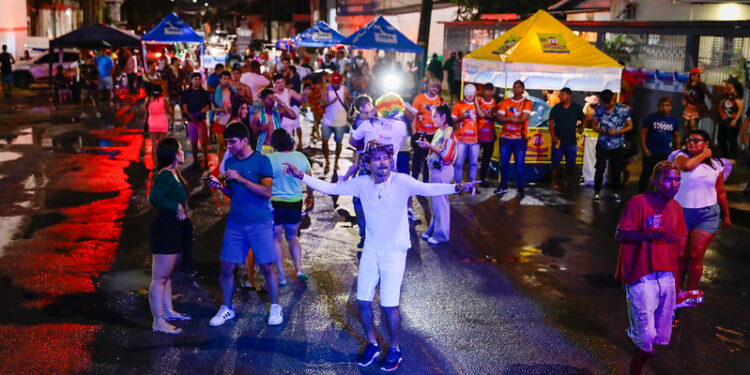 Carnaval de Manaus 2023: Mais de 15 bandas e blocos acontecem na Segunda-Feira Gorda de Carnaval com apoio da prefeitura