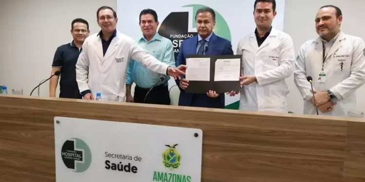 Governo do Amazonas assina contrato para realização de cirurgias bariátricas no Hospital Adriano Jorge