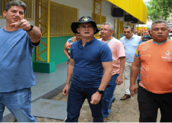 Prefeito visita áreas afetadas pelas fortes chuvas deste sábado, 25/3