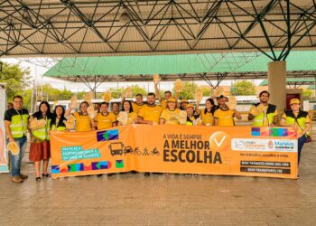 Prefeitura de Manaus promove ação educativa de trânsito no Terminal 5