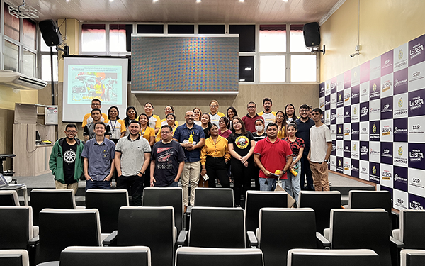 Amazonas recebe alunos de universidade