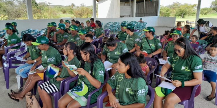 Sepror promove cursos para produtores da zona rural de Manacapuru
