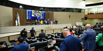 CPI Águas de Manaus: Projeto de Resolução avança na CMM