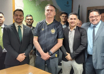 Lideranças da Direta Amazonense reúnem-se com Bolsonaro e o Presidente Nacional do PL, Valdemar Costa Neto.