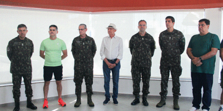 Prefeitura de Manaus disponibiliza serviços em ação promovida pelo CMA na Semana do Exército Brasileiro