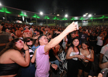 Festa do Trabalhador agita a Ponta Negra e reúne mais de 10 mil pessoas