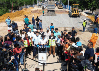 Avenida Mário Ypiranga Monteiro terá trânsito liberado na tarde desta segunda-feira, 18/11, anuncia prefeito David Almeida